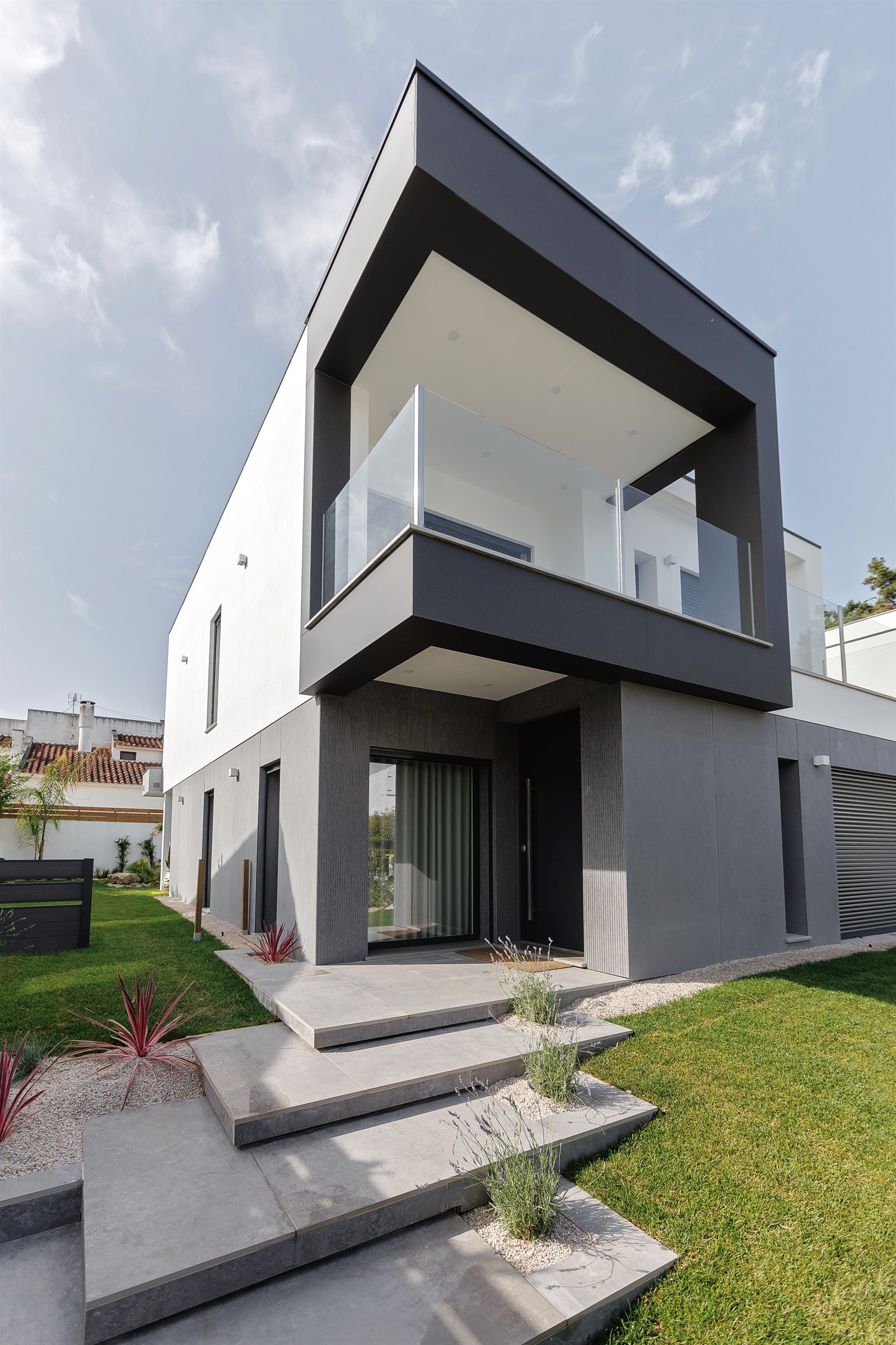 Moradia contemporânea com piscina na Aroeira, imagem 14